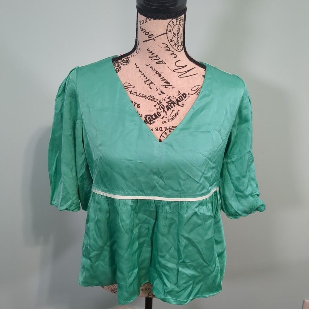 Emily McCarthy Shirt Small Green Satin Blouse Rosie Top extra small